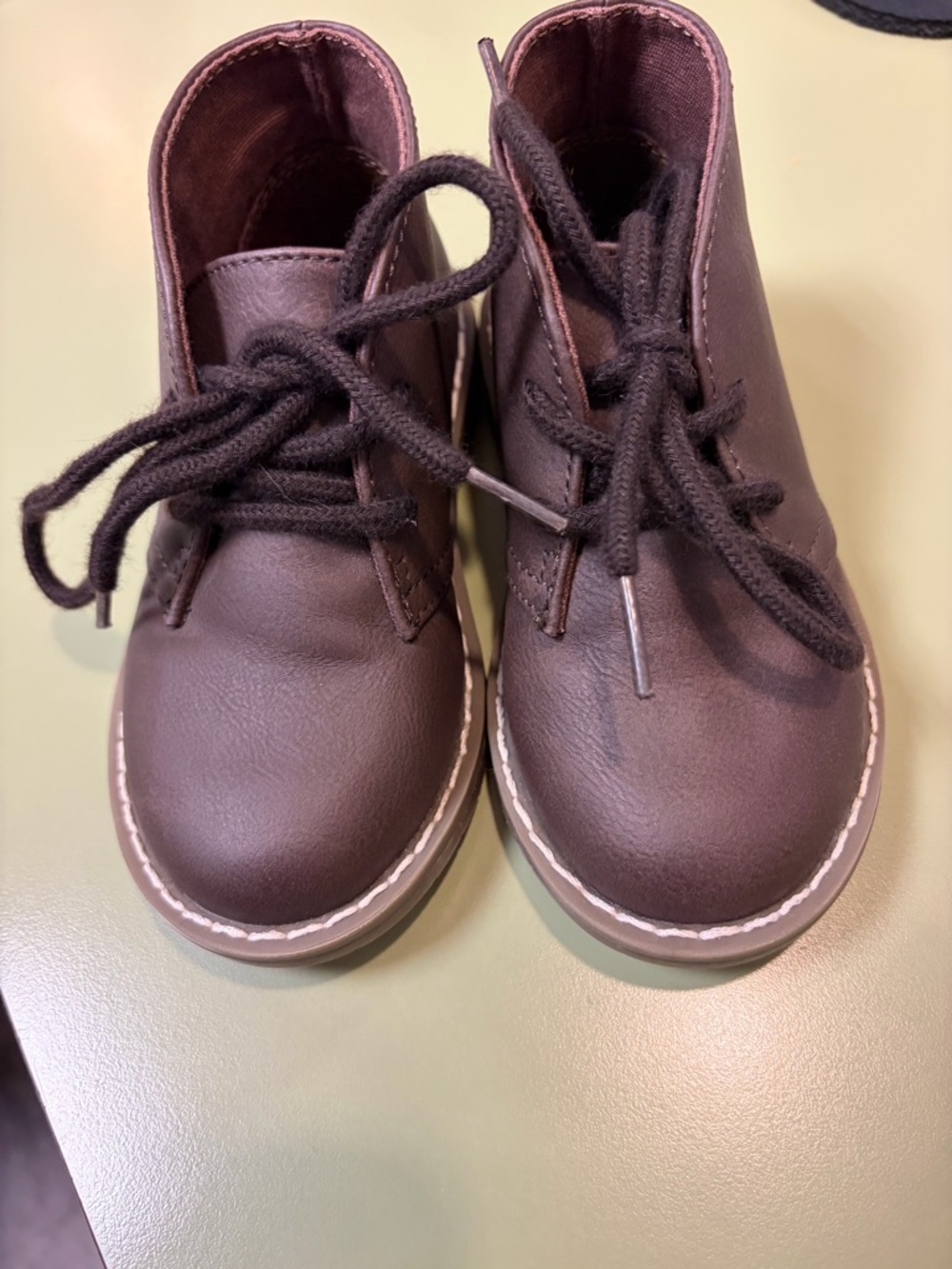 Classic Toddler Lace-Up Boots in Brown